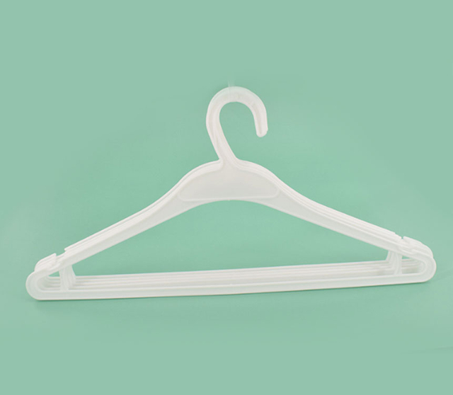 Daily necessities industry clothes hangers